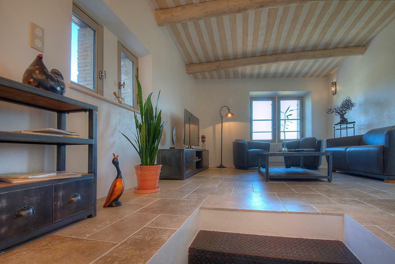 La Pourtoune Saint-Paul-de-Vence Eksteriør billede
